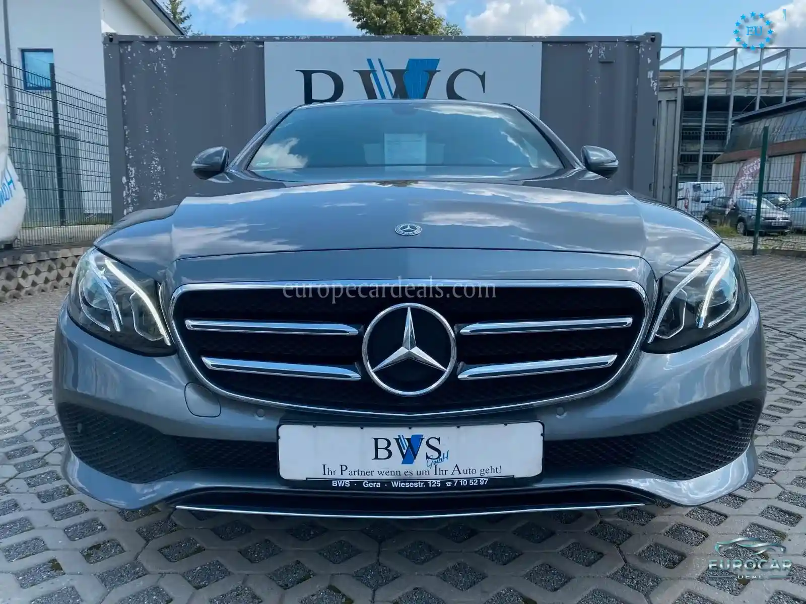 Mercedes-Benz E 200