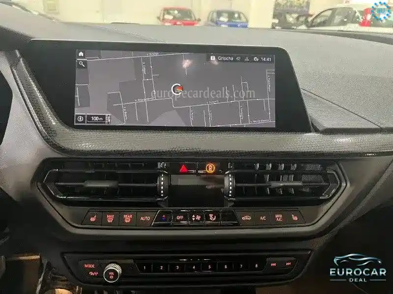 BMW 118