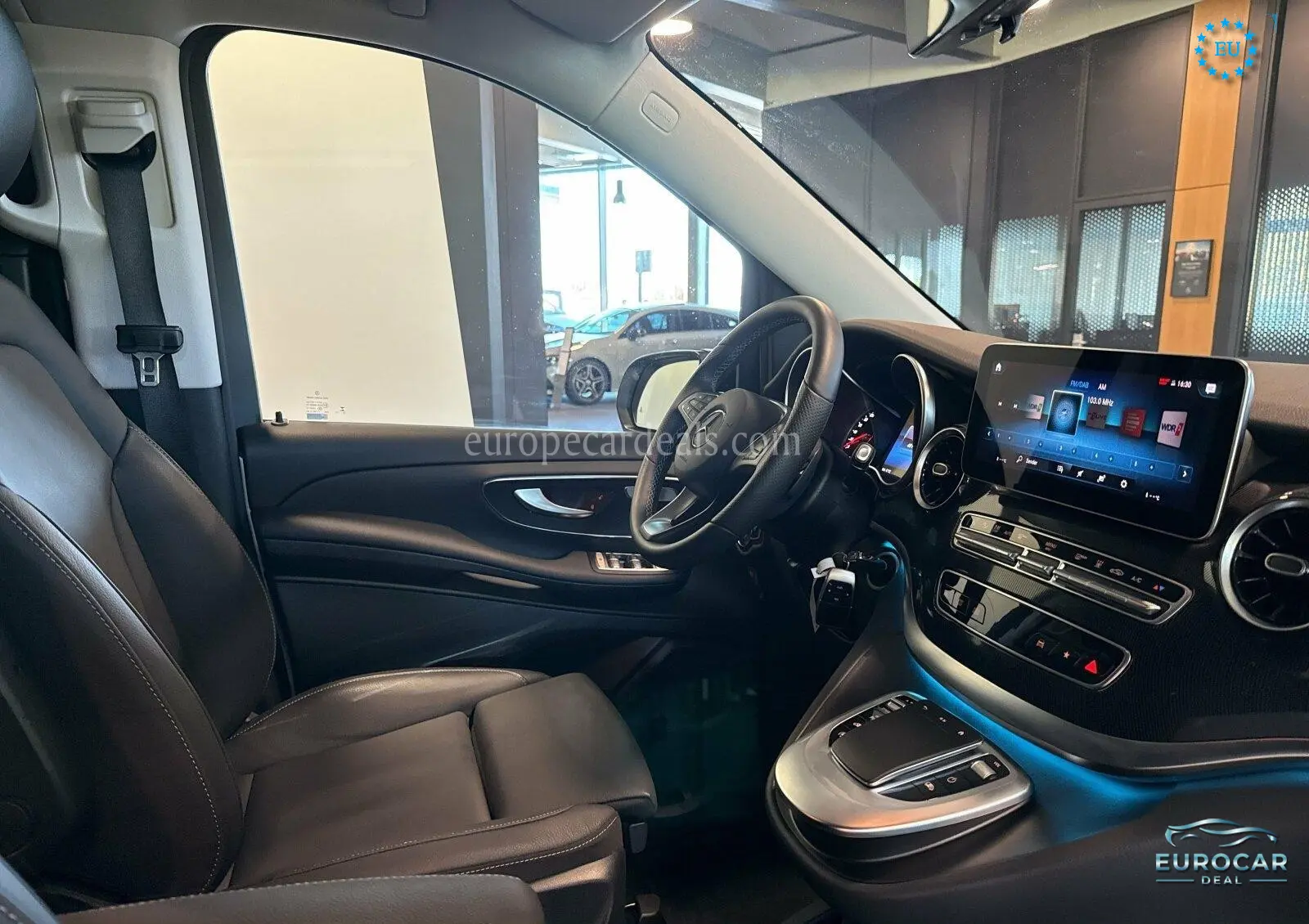 Mercedes-Benz V 220