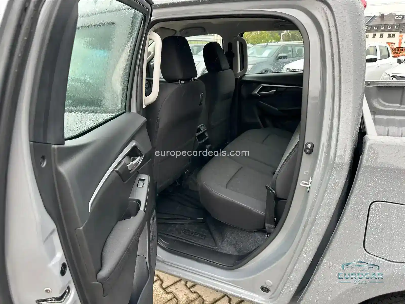 D-MAX 4×4 LS A/T DoubleCab