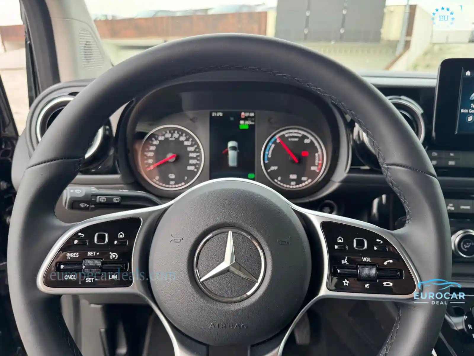 Mercedes-Benz EQT