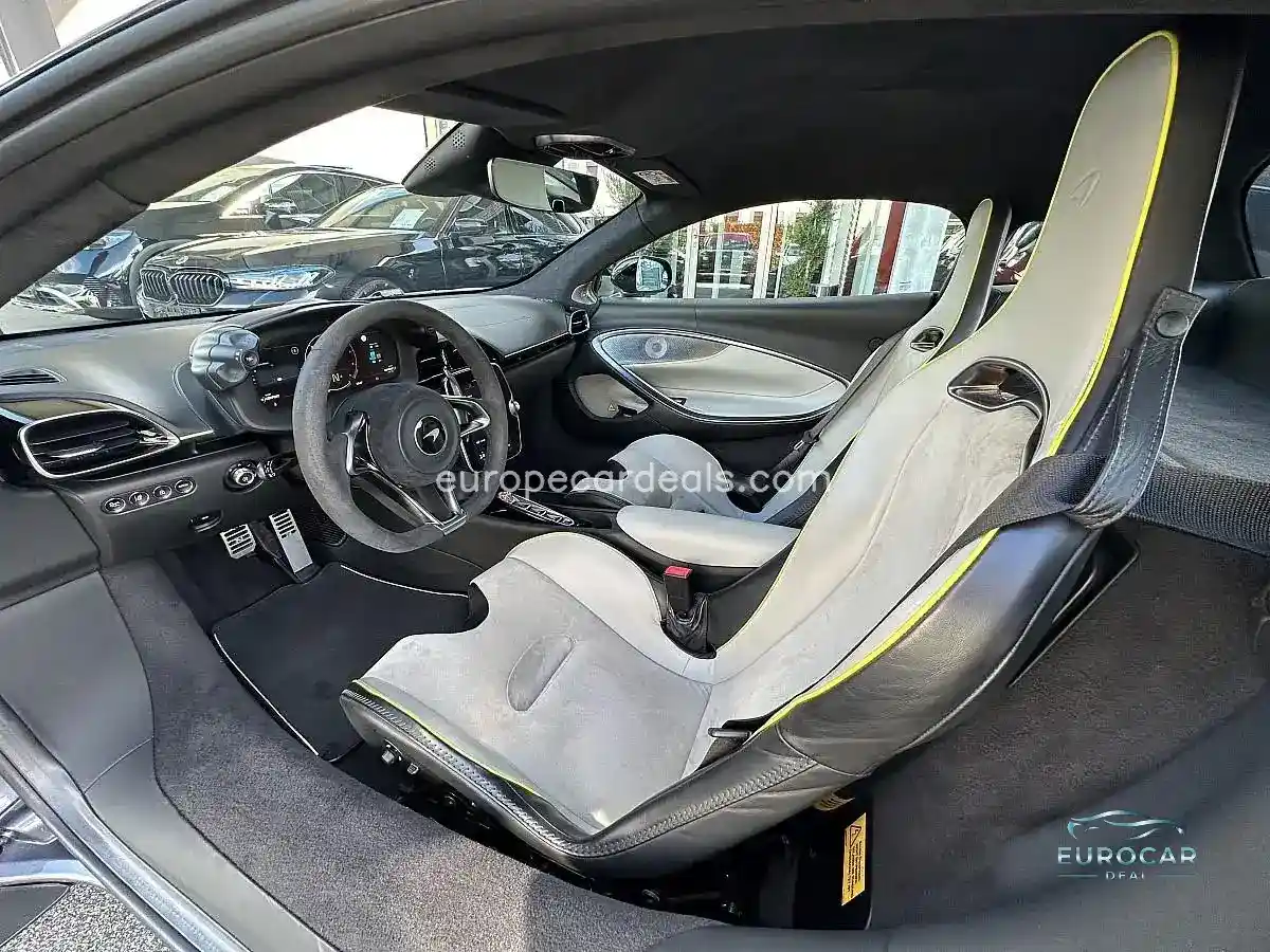 McLaren Artura