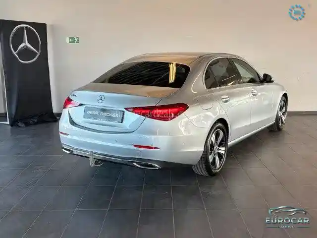 Mercedes-Benz C 200