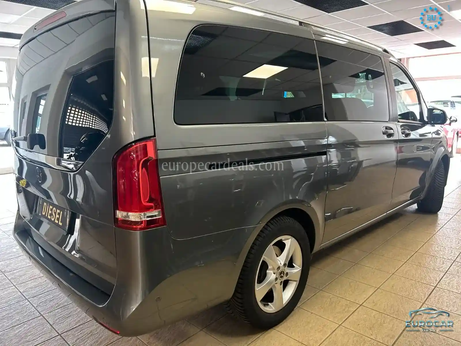 Mercedes-Benz V 250