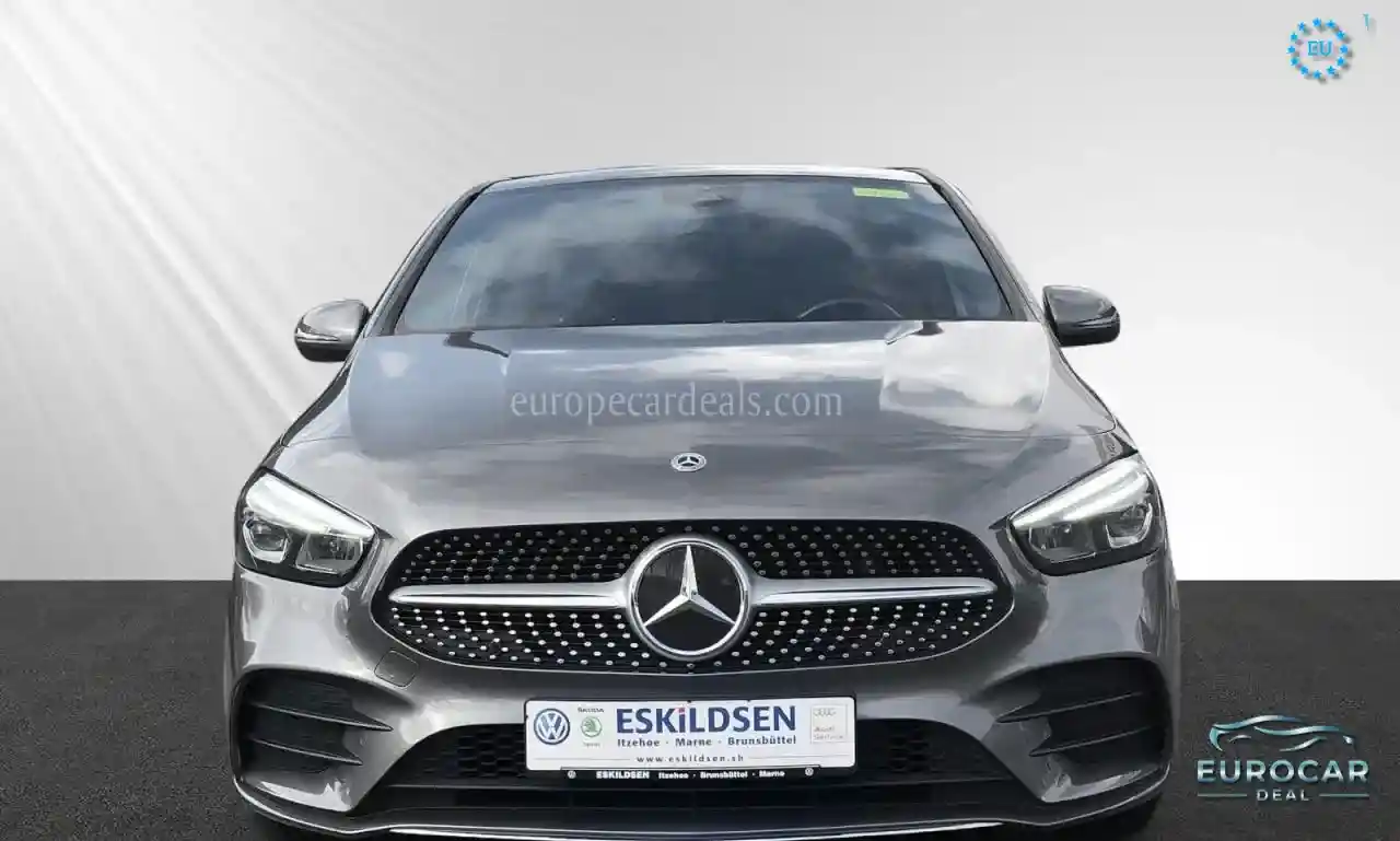 Mercedes-Benz B 180