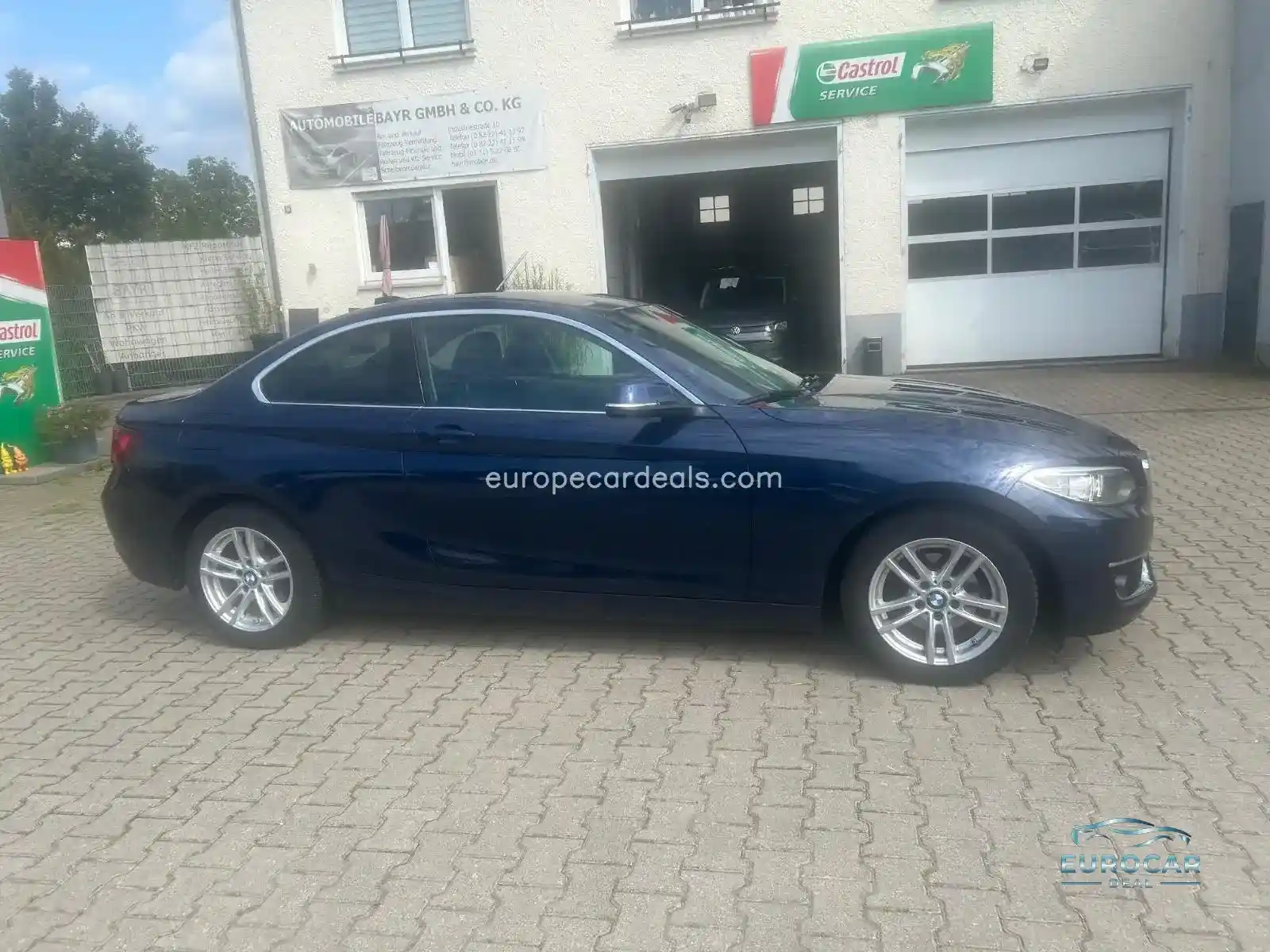 BMW 218