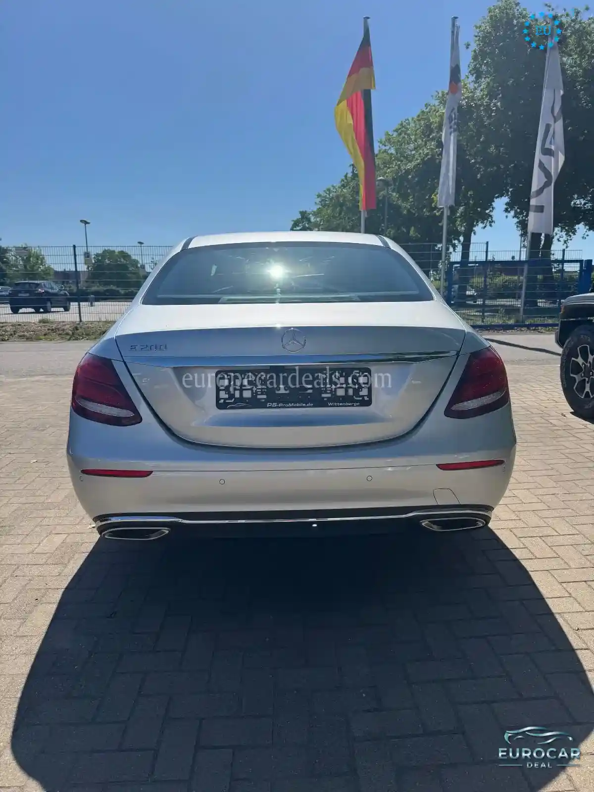 Mercedes-Benz E 200
