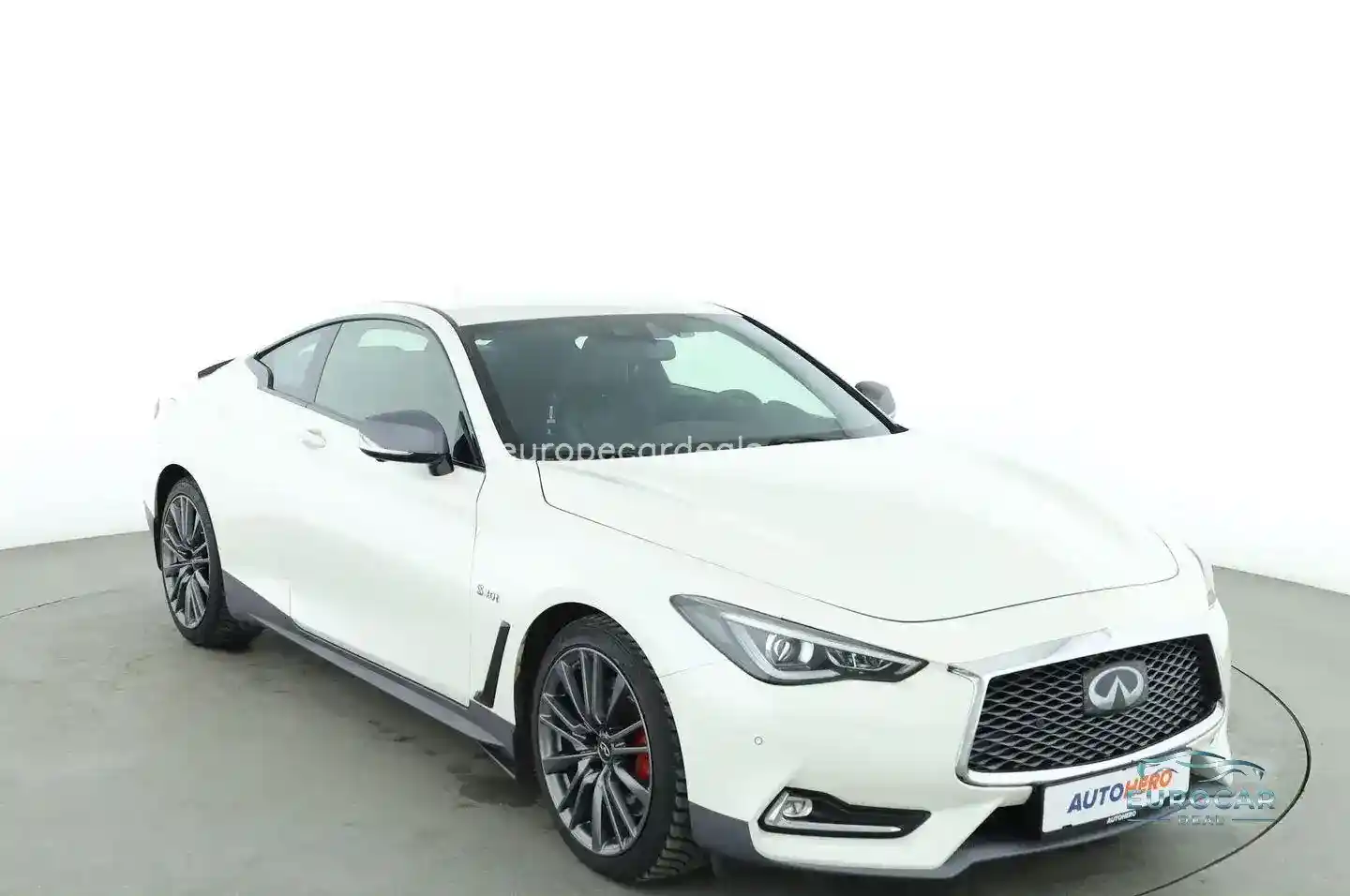 Infiniti Q60