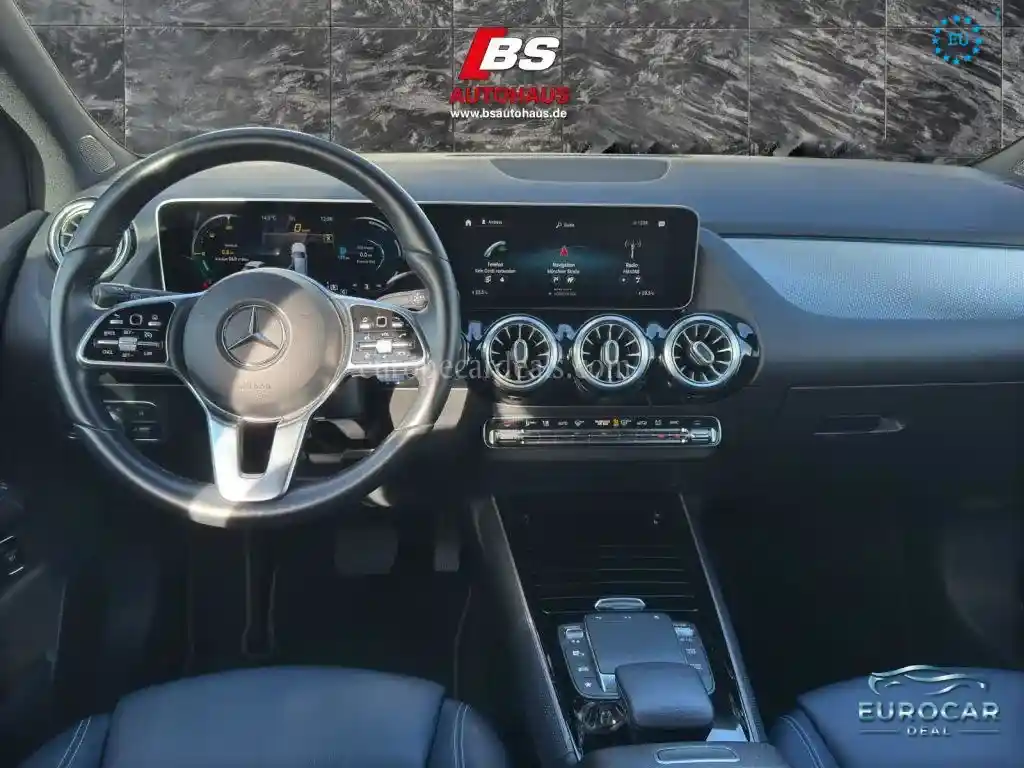 Mercedes-Benz B 220