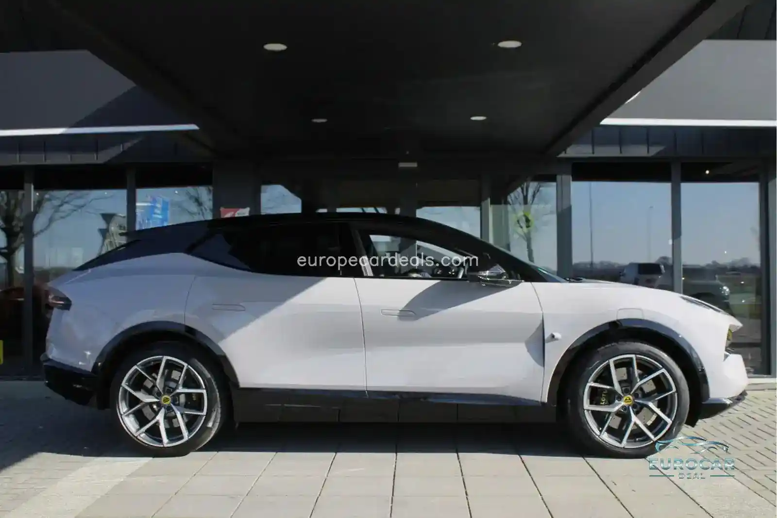 Lotus Eletre