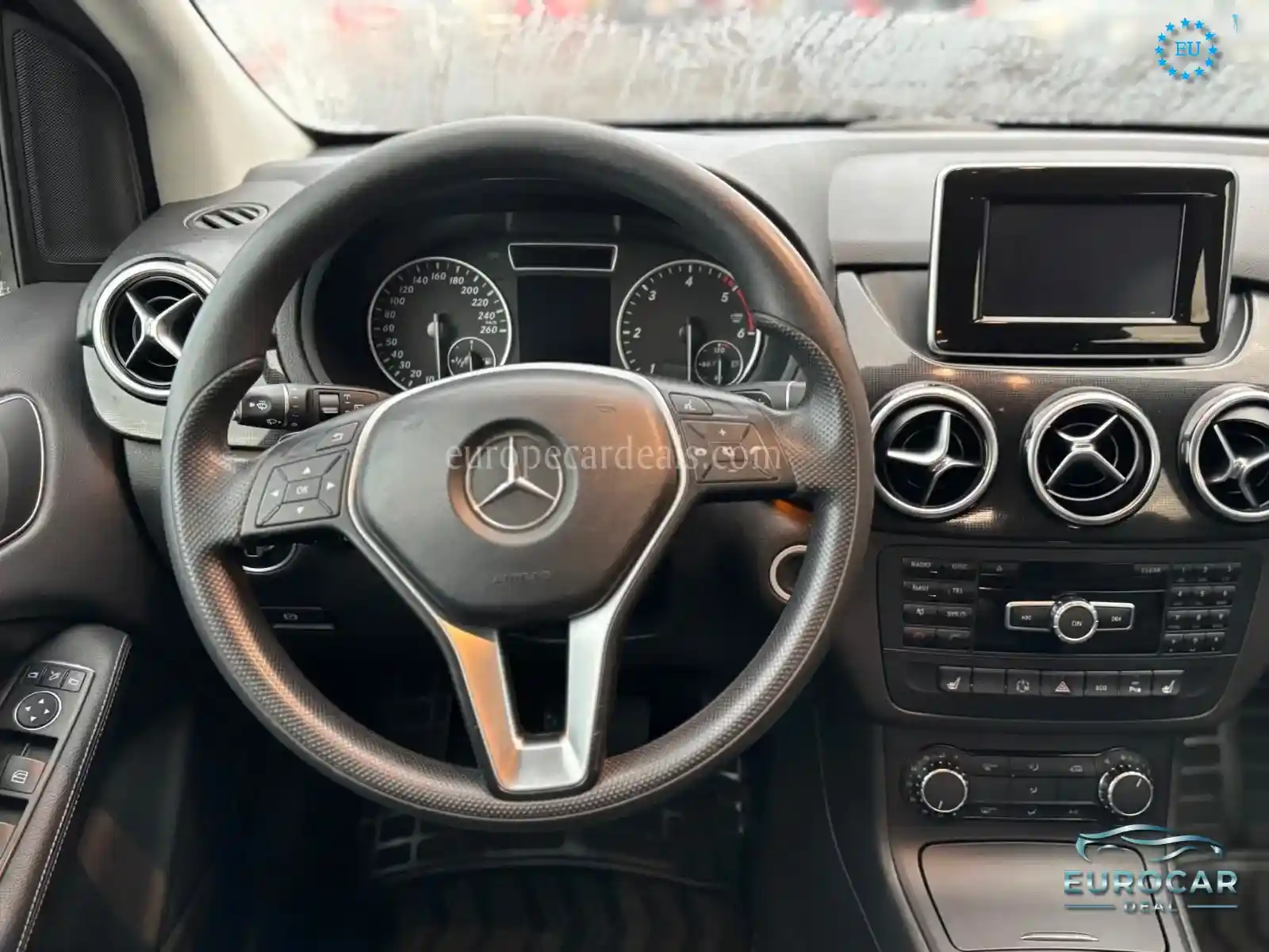 Mercedes-Benz B 200