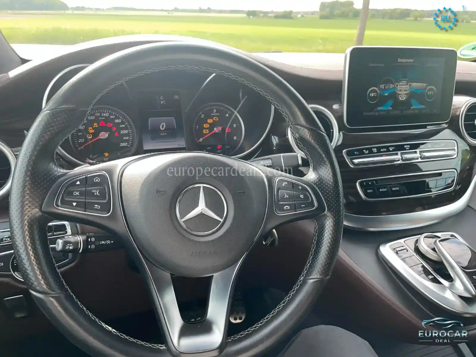 Mercedes-Benz V 250