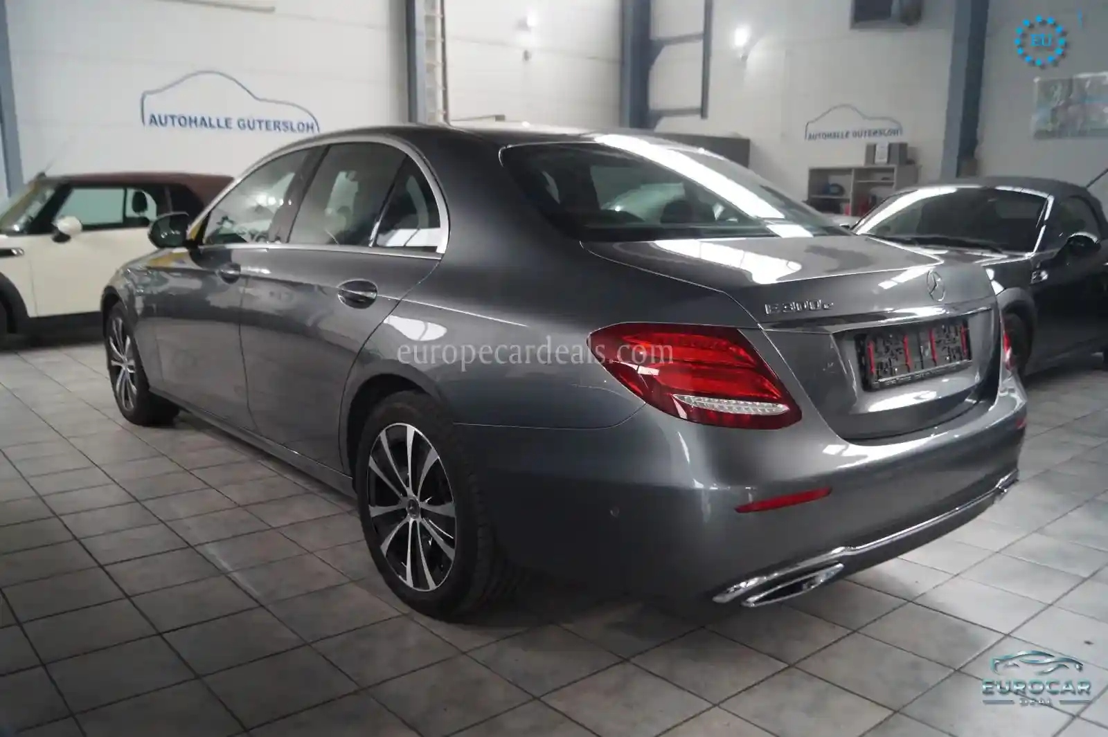 Mercedes-Benz E 300