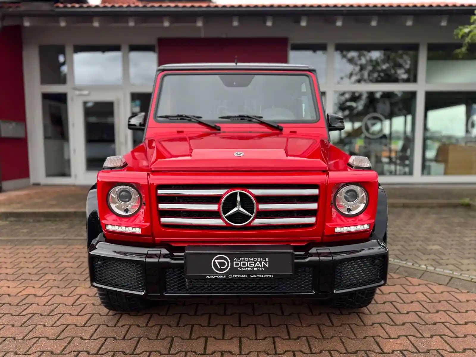 Mercedes-Benz G 500