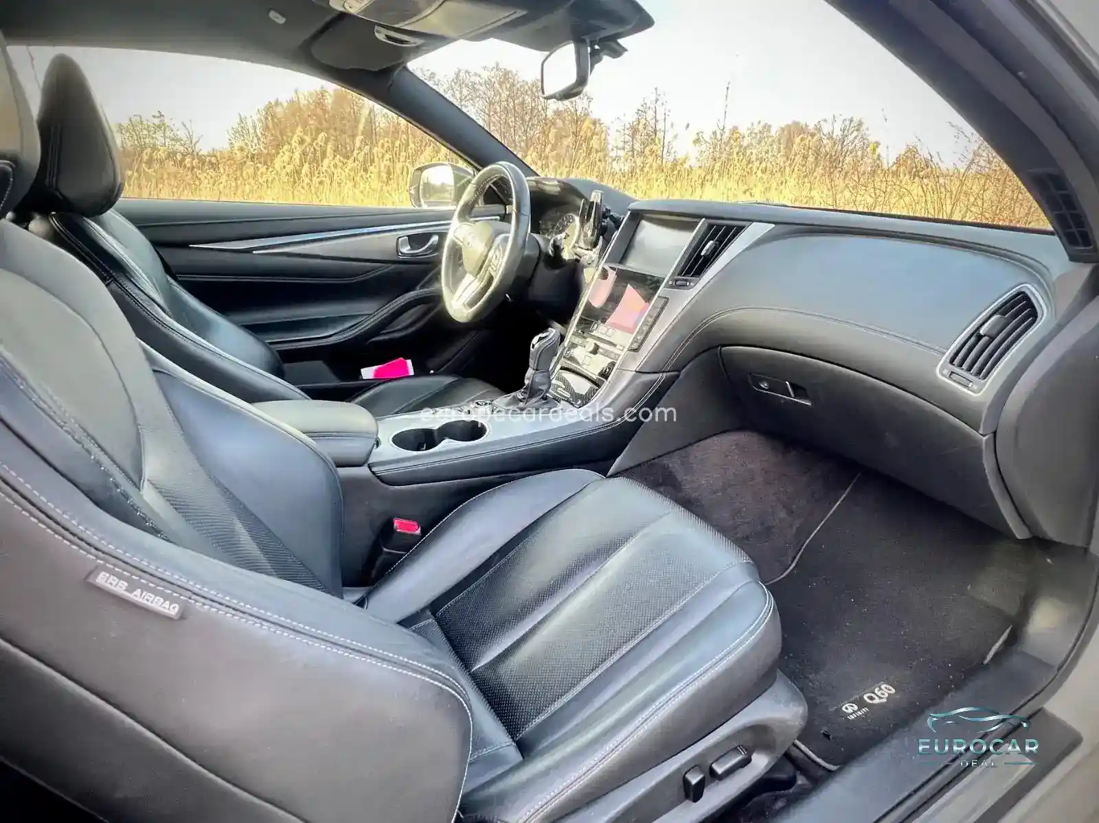Infiniti Q60