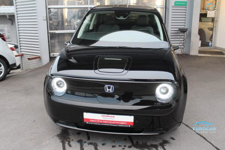 Honda e