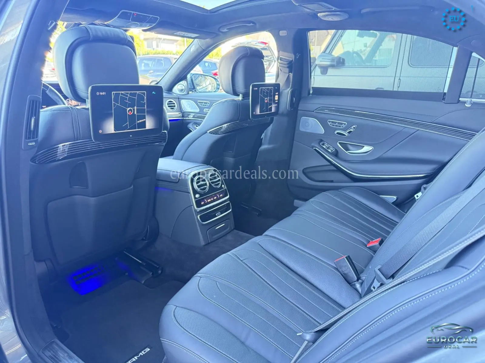 Mercedes-Benz S 560