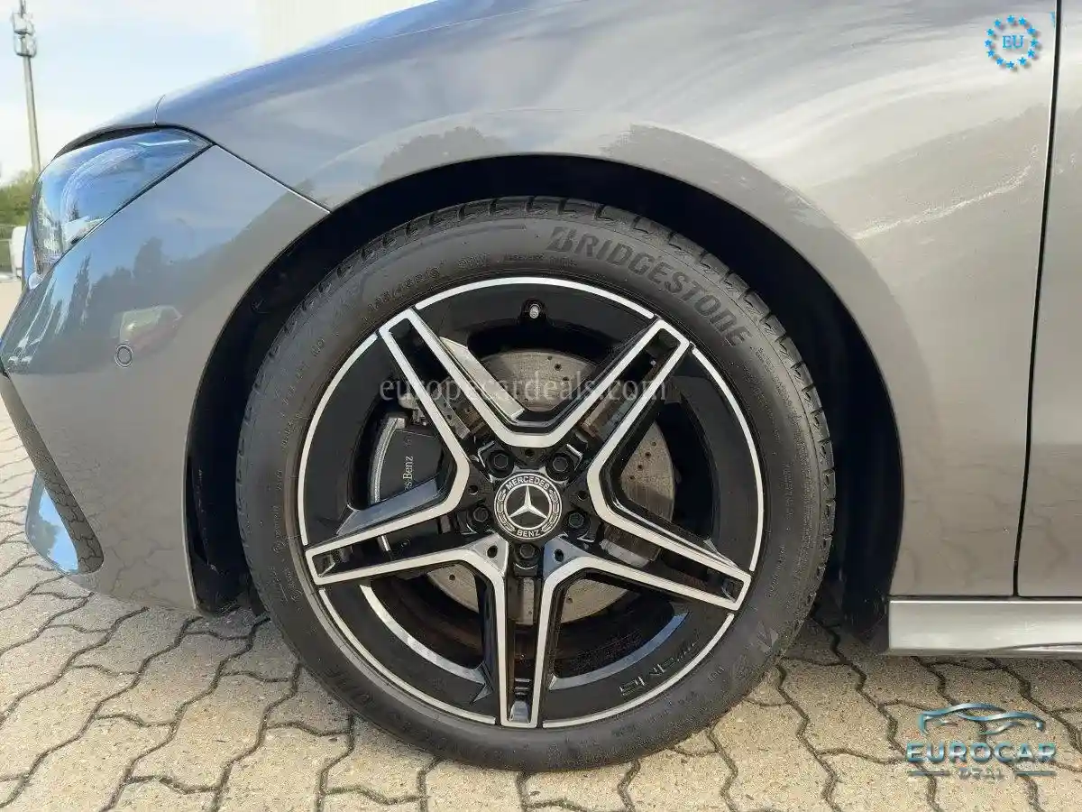 Mercedes-Benz CLA 200 Shooting Brake