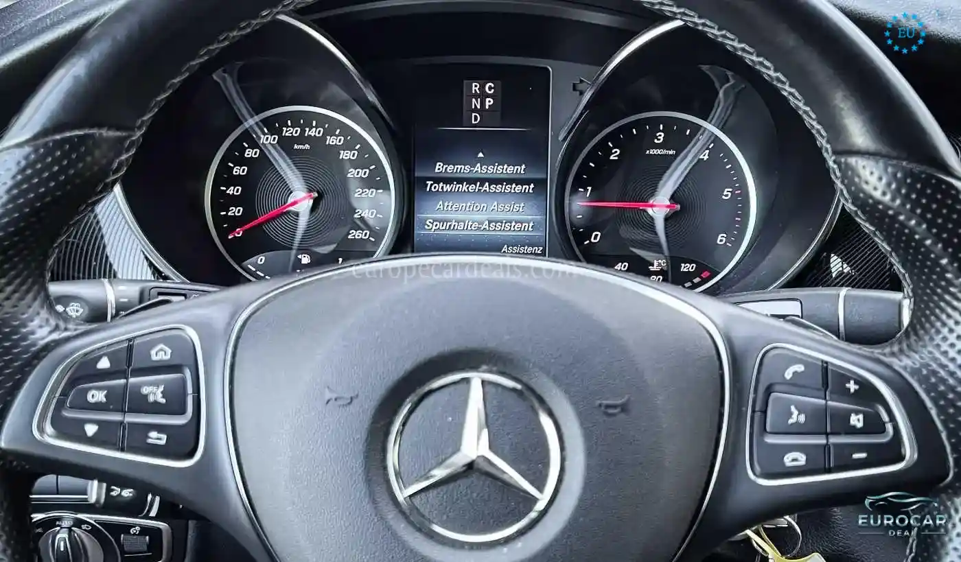 Mercedes-Benz V 250