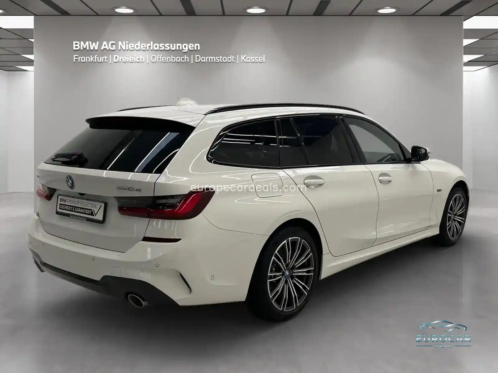 BMW 330