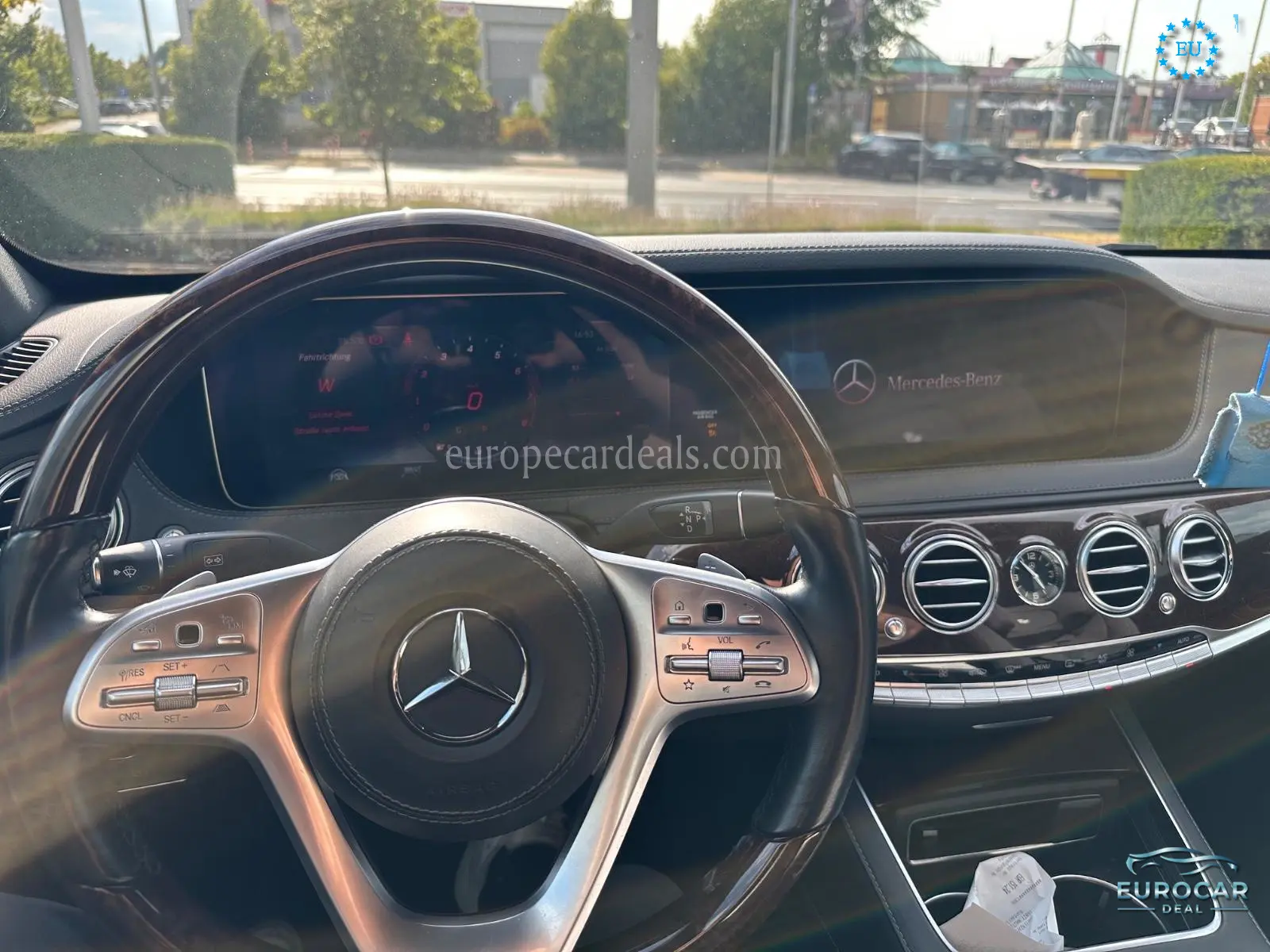 Mercedes-Benz S 560