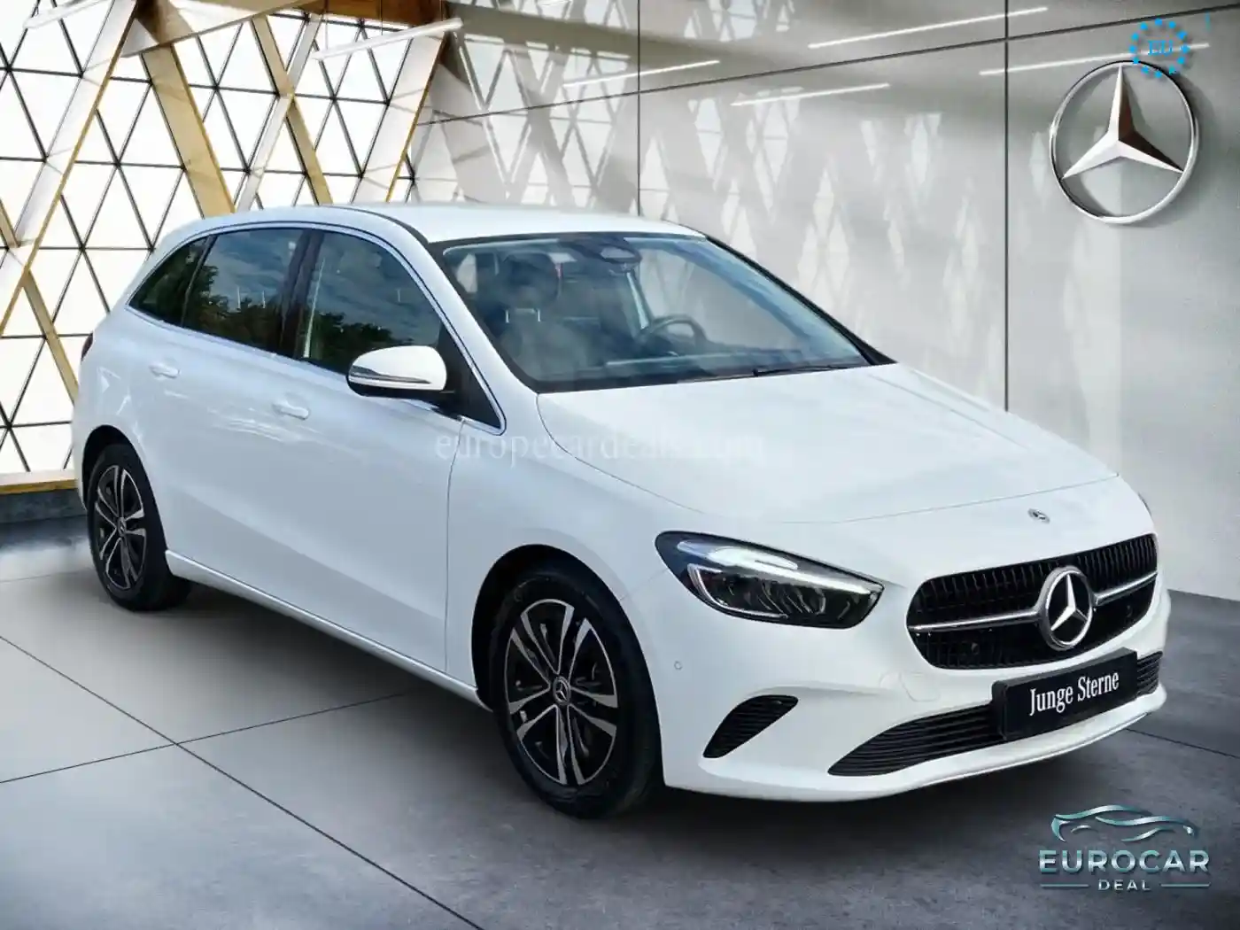 Mercedes-Benz B 180