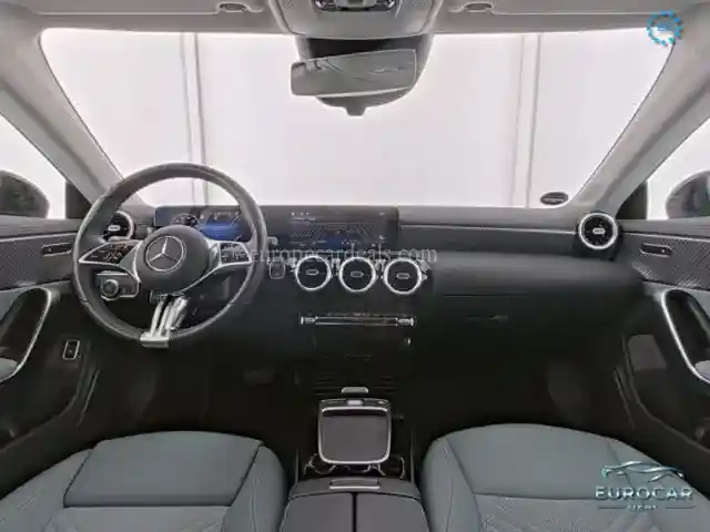 Mercedes-Benz CLA 180 Shooting Brake