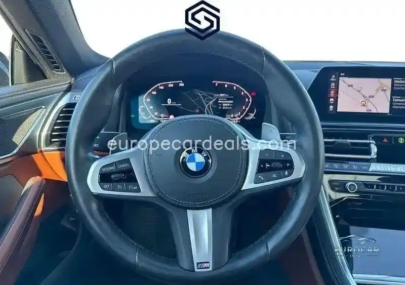 BMW 840