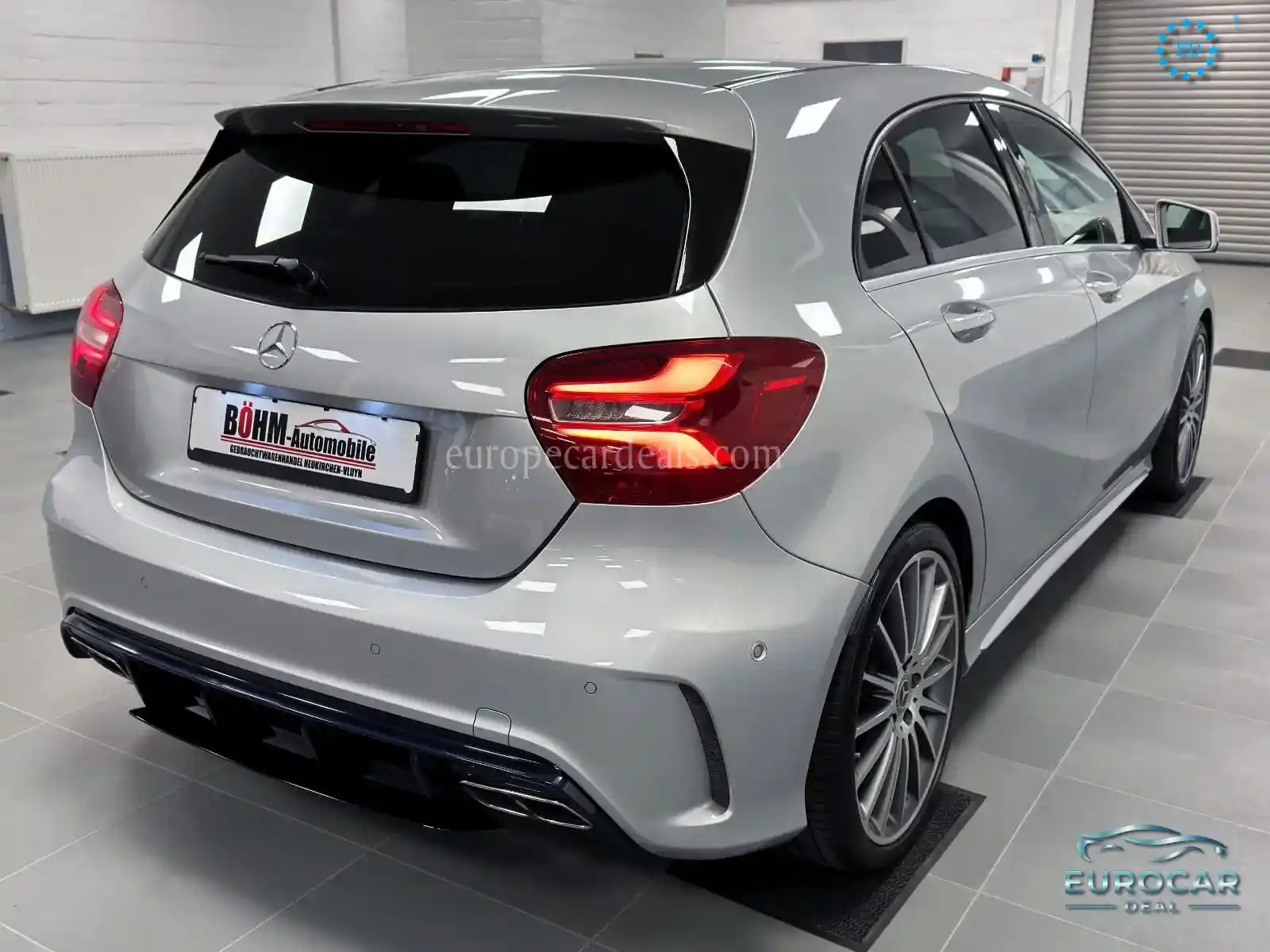 Mercedes-Benz A 45 AMG