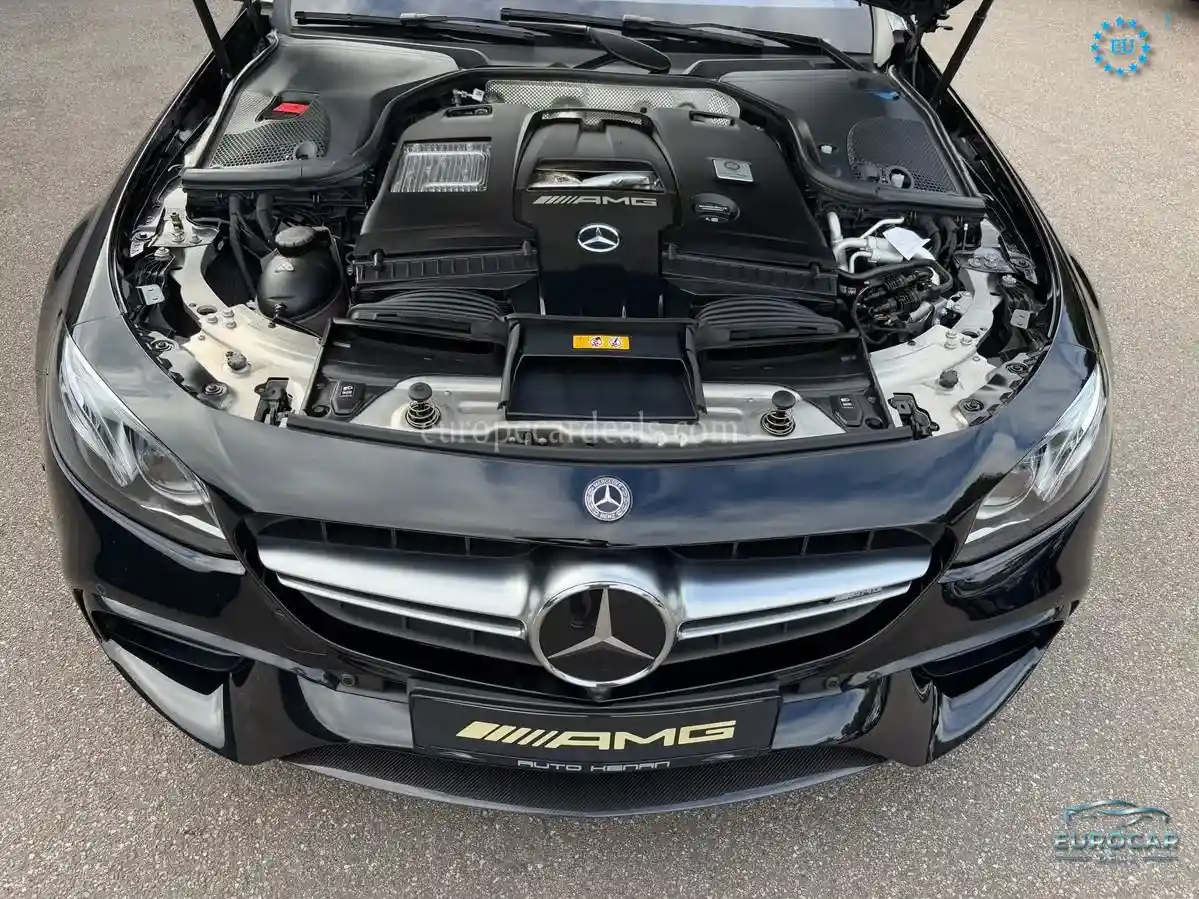 Mercedes-Benz E 63 AMG
