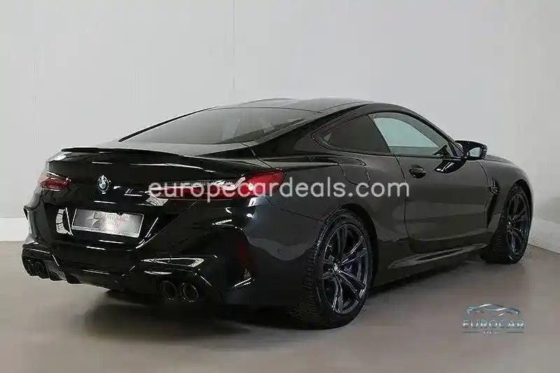 BMW M8