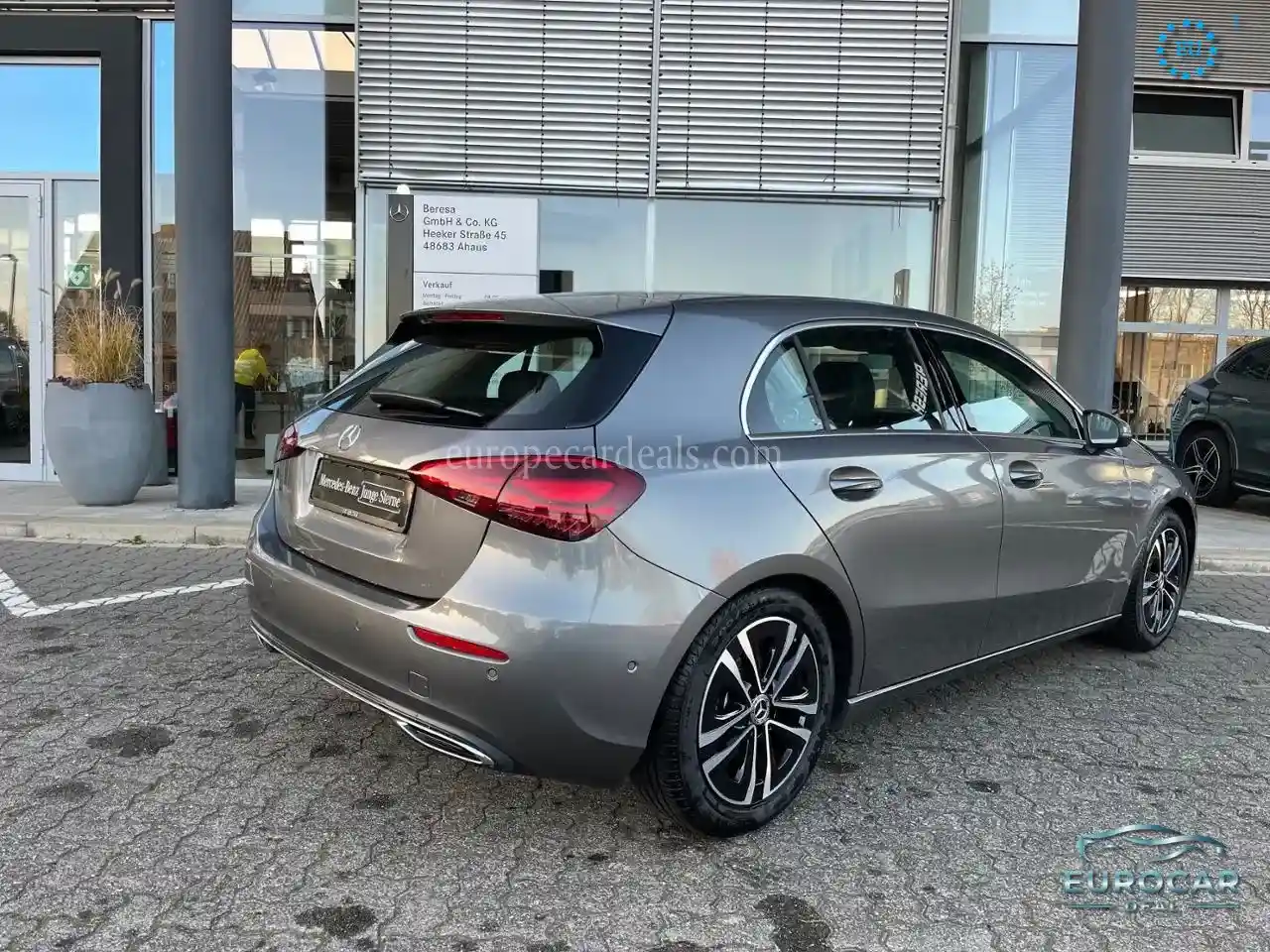 Mercedes-Benz A 200