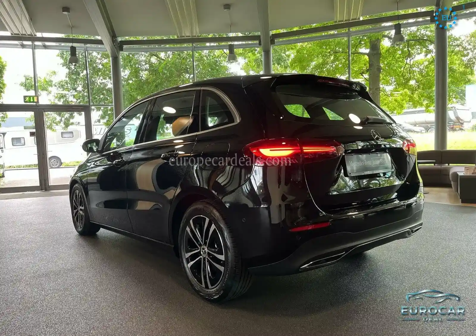 Mercedes-Benz B 200