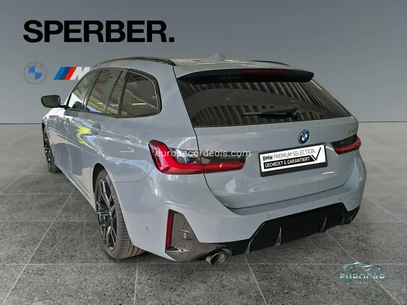 BMW 330