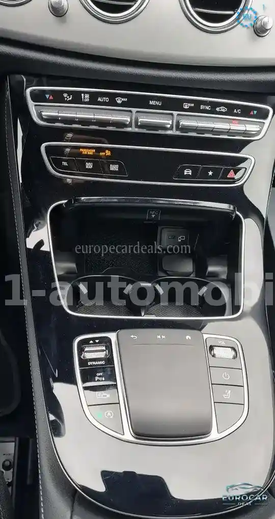 Mercedes-Benz E 400