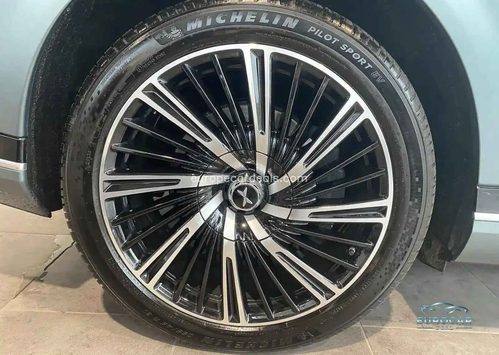 XPENG G9