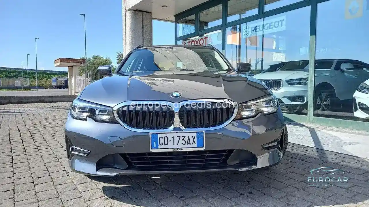 BMW 320