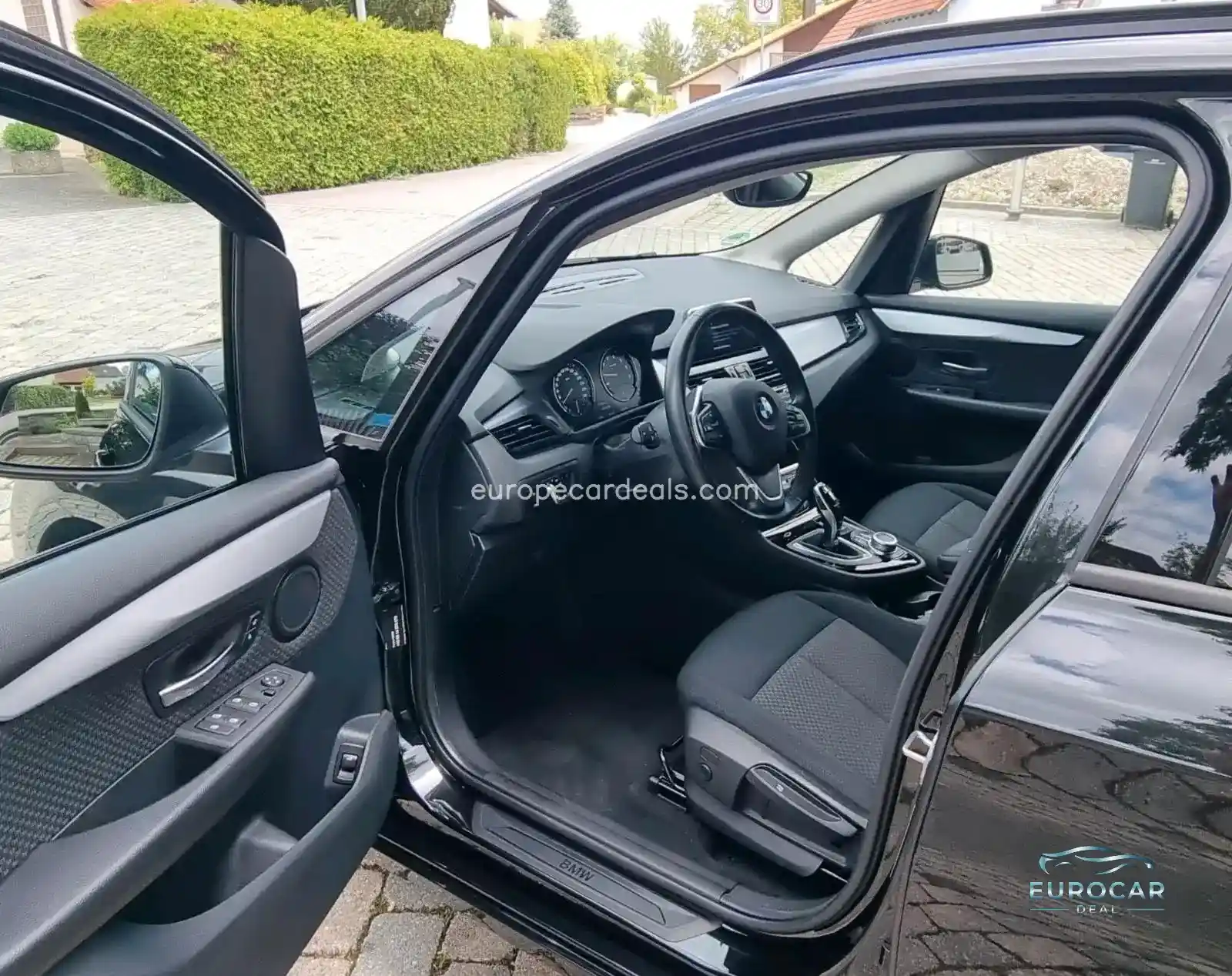 BMW 220
