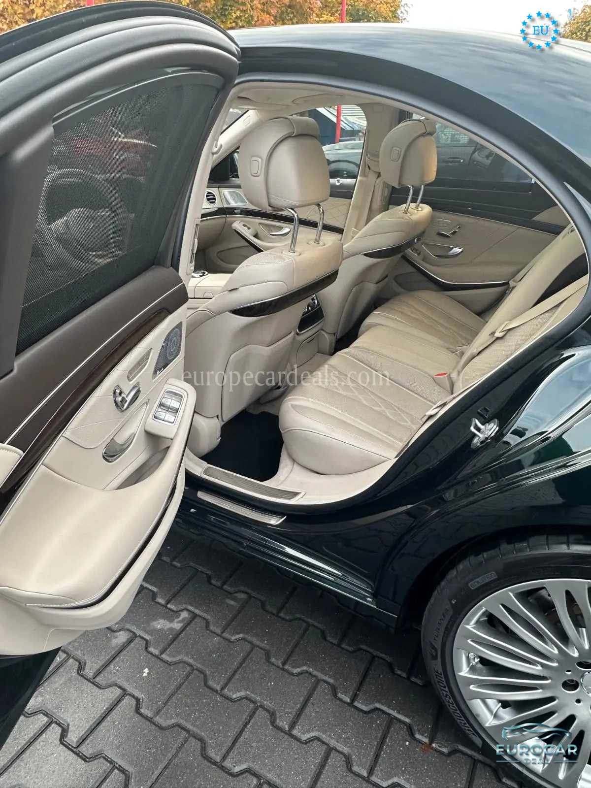 Mercedes-Benz S 560