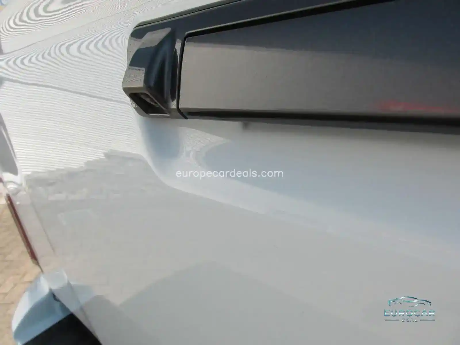 Double Cab 4WD V-CROSS