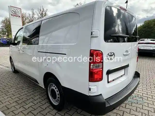 Toyota Proace (Verso)