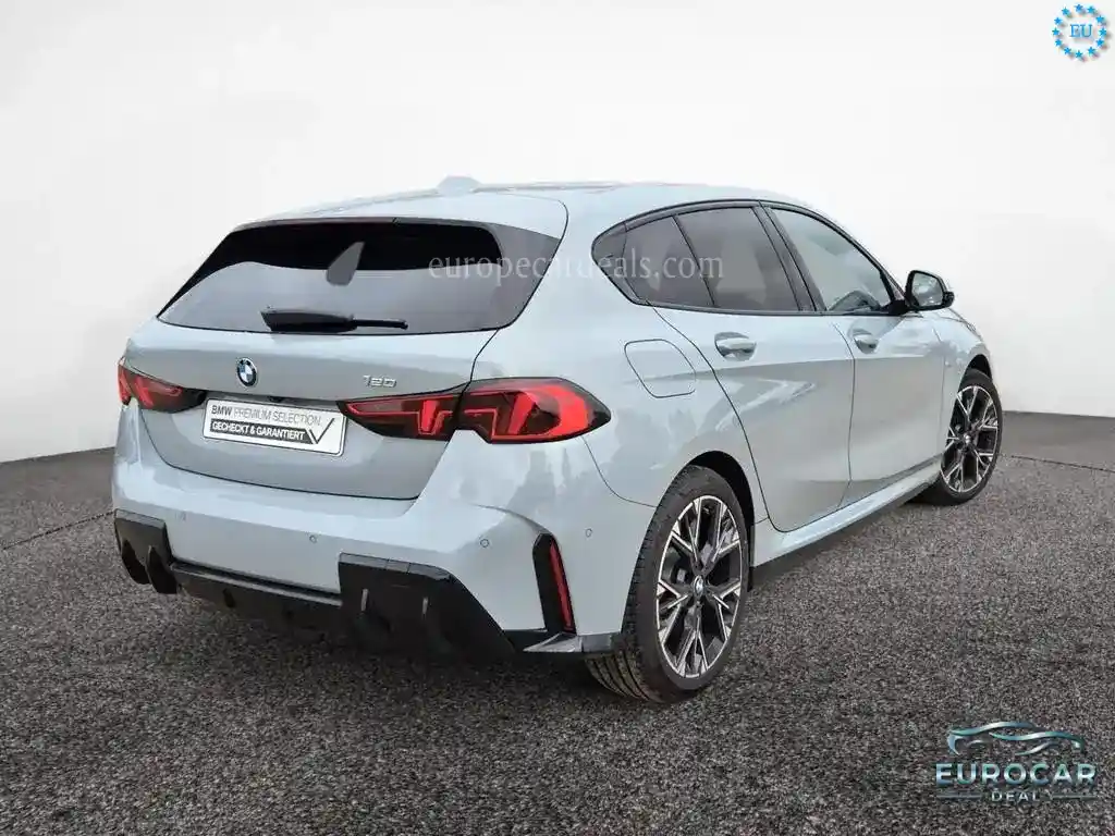 BMW 120