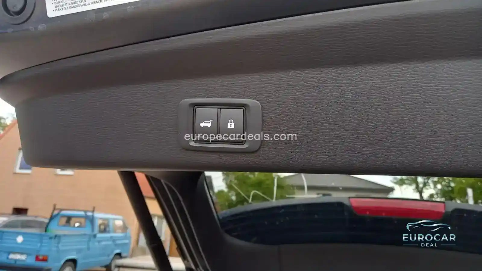 Mitsubishi Plug-in Hybrid Outlander