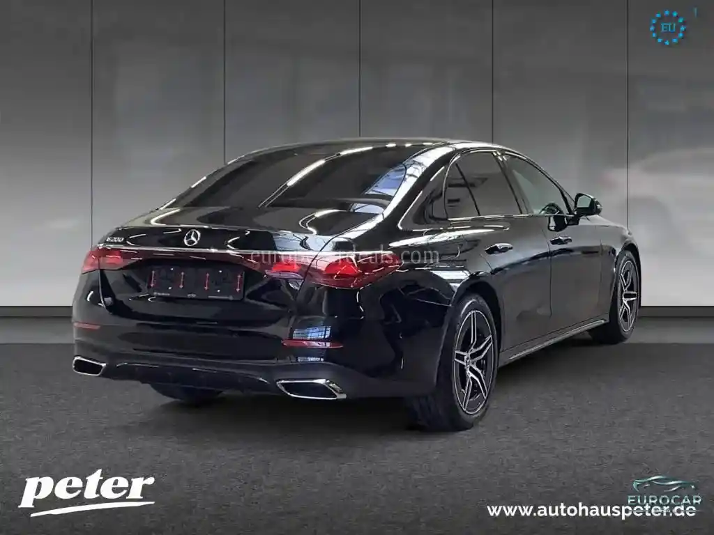 Mercedes-Benz E 200