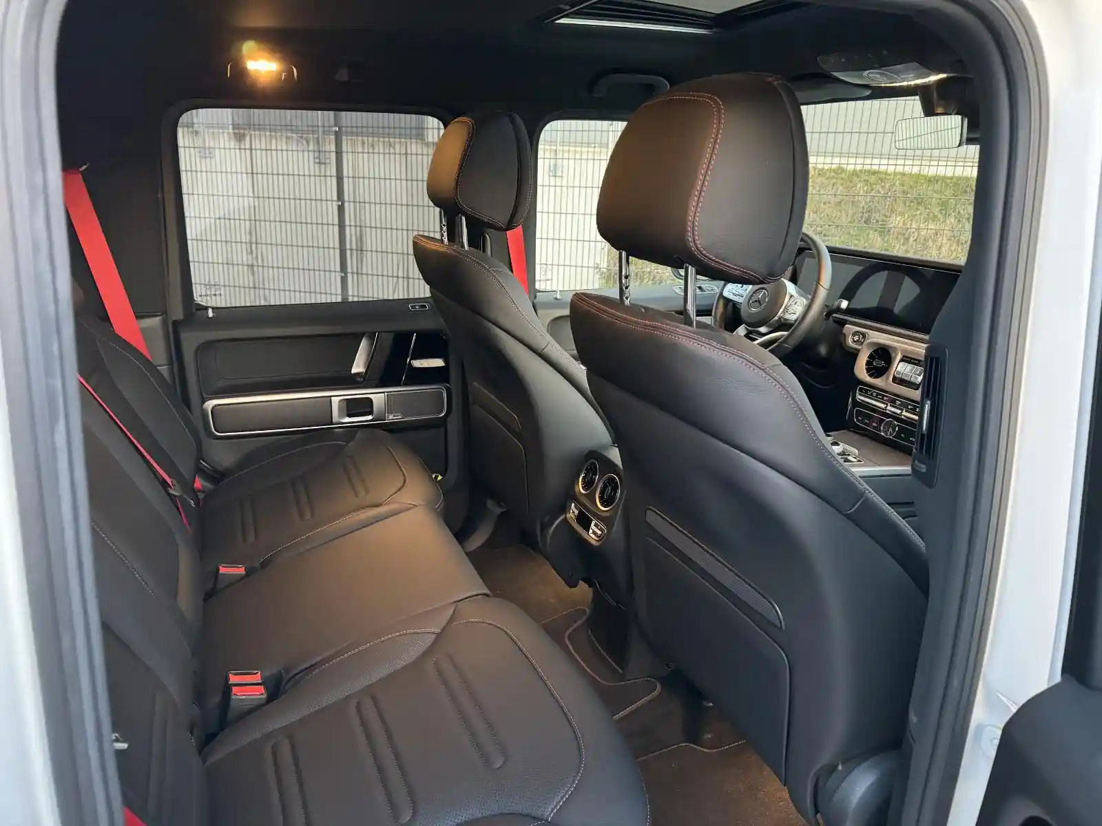 Mercedes-Benz G 500