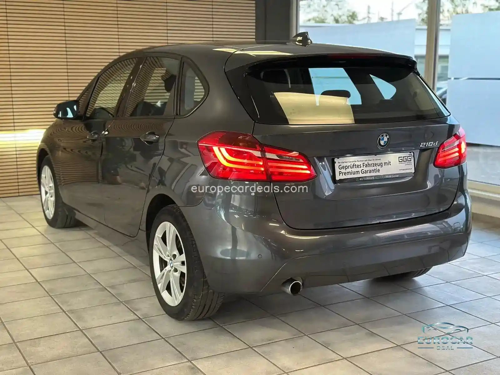BMW 218