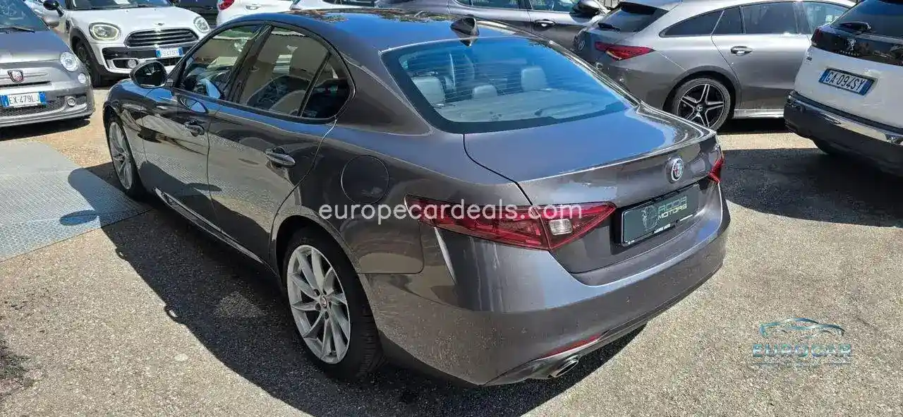 Alfa Romeo Giulia