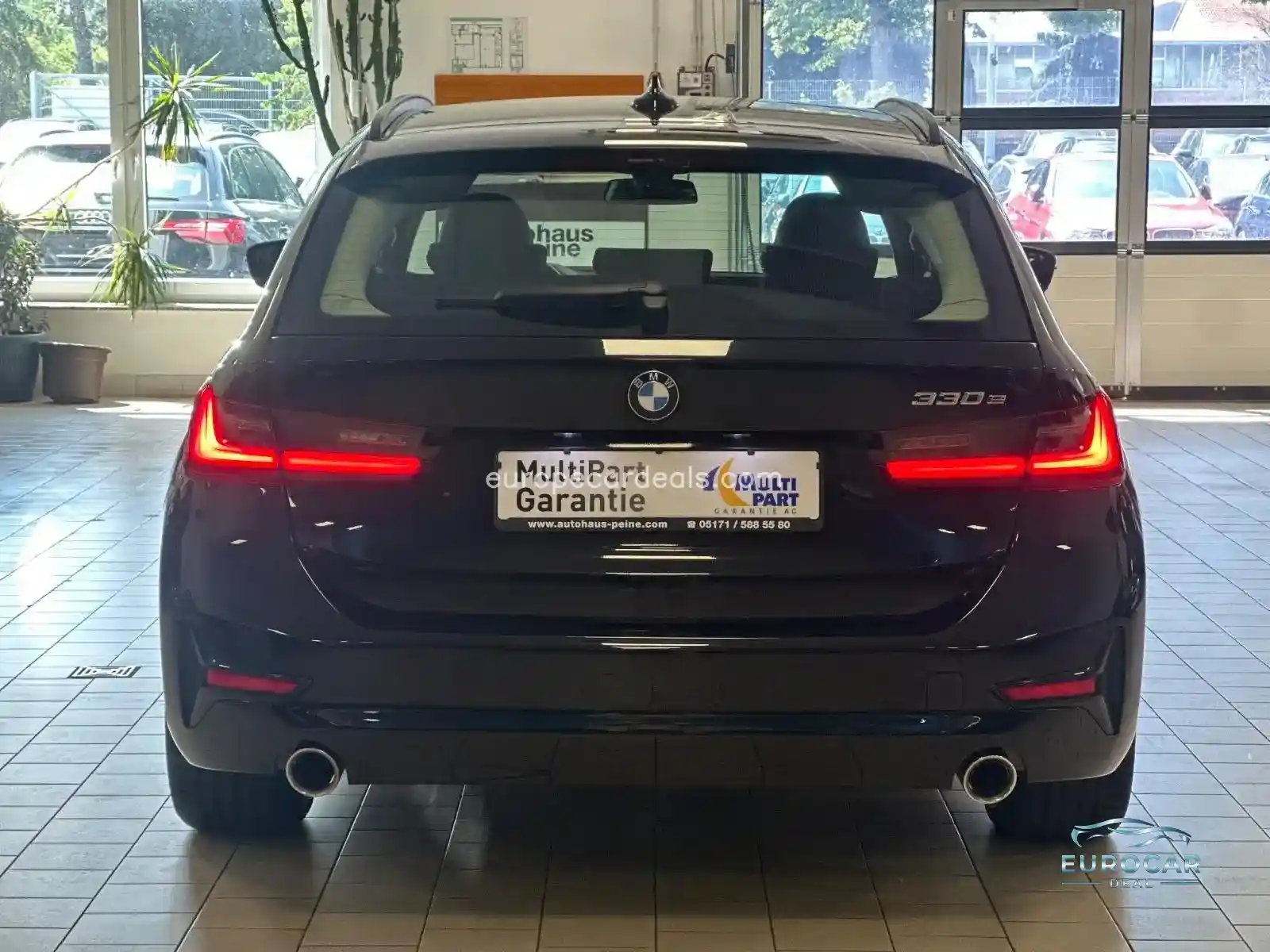 BMW 330
