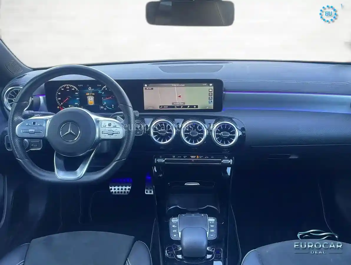 Mercedes-Benz A 180