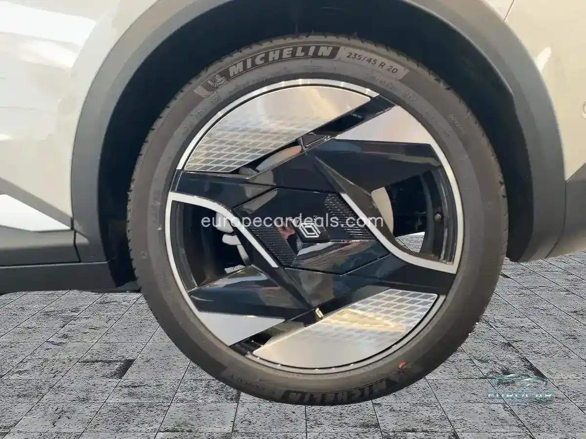 Renault Scenic E-TECH